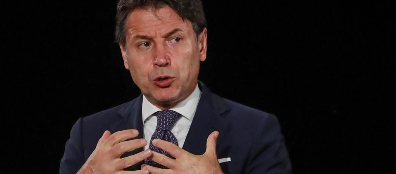 Σκέψεις για κήρυξη της Ιταλίας σε «κόκκινη ζώνη» από τα Χριστούγεννα έως την Πρωτοχρονιά